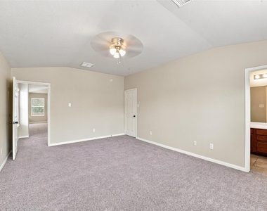 16726 Vivian Point Lane - Photo Thumbnail 35