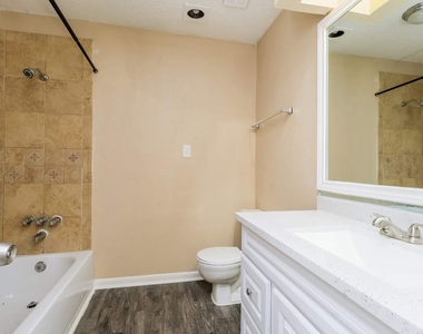 23302 Upper Falls Court - Photo Thumbnail 13