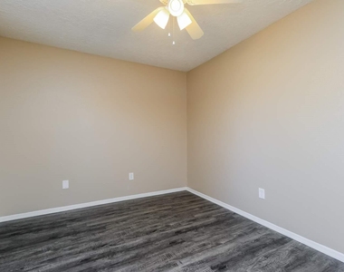 23302 Upper Falls Court - Photo Thumbnail 10