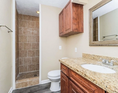 23302 Upper Falls Court - Photo Thumbnail 12