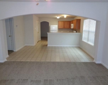 7619 Legacy Pines - Photo Thumbnail 5