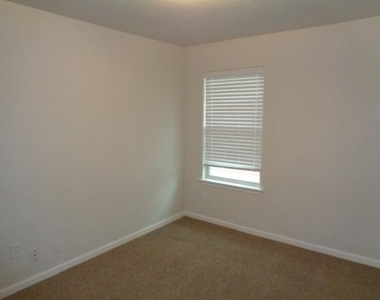 7619 Legacy Pines - Photo Thumbnail 4
