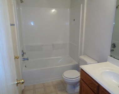 7619 Legacy Pines - Photo Thumbnail 7
