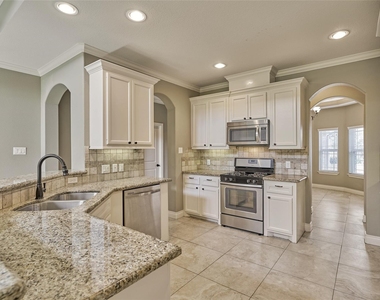 103 Bessie Price Owens Drive - Photo Thumbnail 25