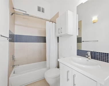 734 E 8th Street - Photo Thumbnail 19