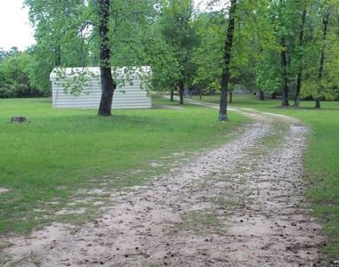 9103 Pine Lane - Photo Thumbnail 2