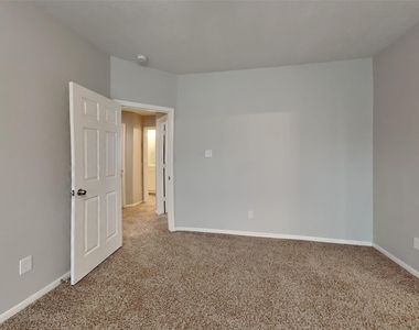 21638 Falvel Misty Drive - Photo Thumbnail 5
