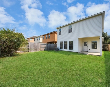 18314 Amalfi Coast Drive - Photo Thumbnail 4