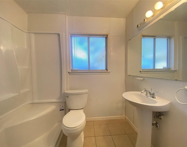 815 Ramada Drive - Photo Thumbnail 1