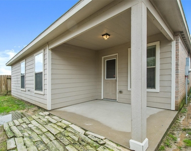 15426 Sableton Crest Lane - Photo Thumbnail 21