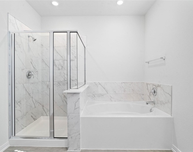 18214 Sessile Oak Drive - Photo Thumbnail 7