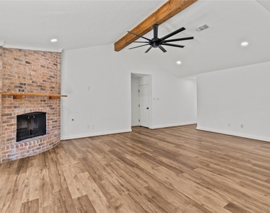 4812 24th St - Photo Thumbnail 6