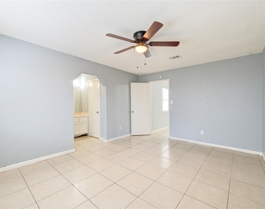 12023 Plumbrook Drive - Photo Thumbnail 26