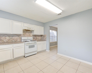 12023 Plumbrook Drive - Photo Thumbnail 20