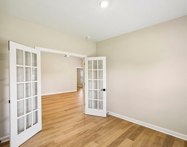 3085 Sorrento Hill Drive - Photo Thumbnail 15