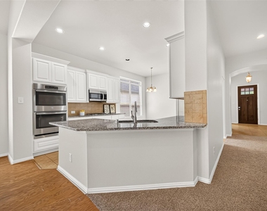 8155 Laughing Falcon Trail - Photo Thumbnail 12