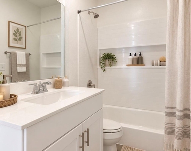 1024 Greenshank Drive - Photo Thumbnail 4