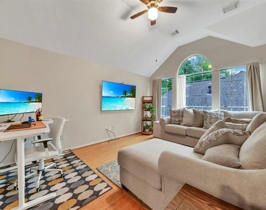5319 Arbor Bridge Court - Photo Thumbnail 9