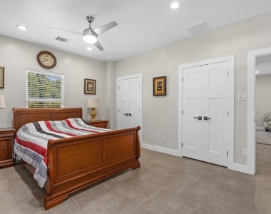 7101 Foster Street - Photo Thumbnail 11