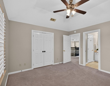 13511 Indigo Lake - Photo Thumbnail 31