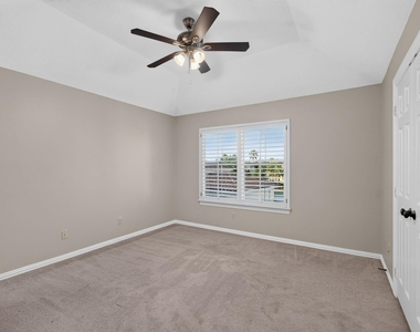 13511 Indigo Lake - Photo Thumbnail 30