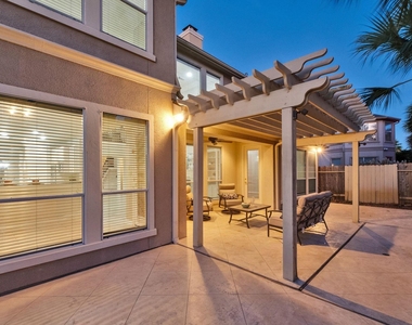 13511 Indigo Lake - Photo Thumbnail 46