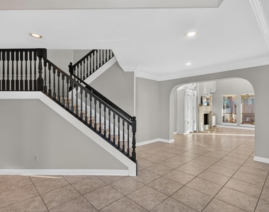 13511 Indigo Lake - Photo Thumbnail 23