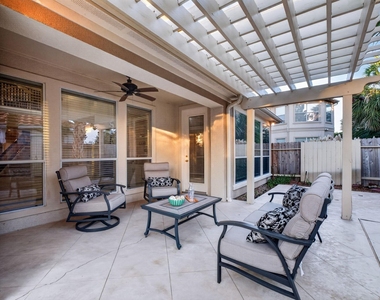 13511 Indigo Lake - Photo Thumbnail 35