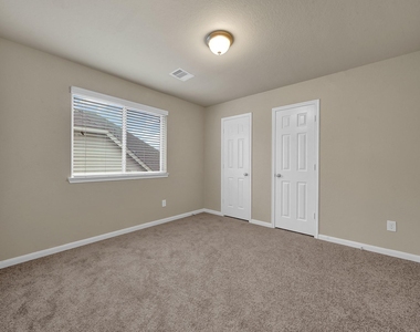 16911 Wedgeside Park - Photo Thumbnail 16