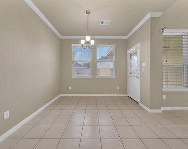 16911 Wedgeside Park - Photo Thumbnail 24