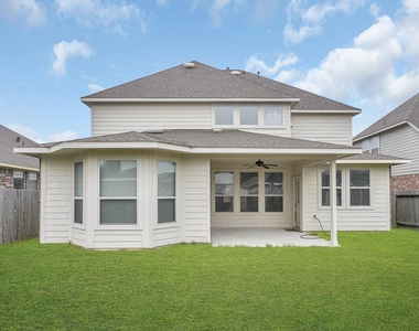 16911 Wedgeside Park - Photo Thumbnail 26