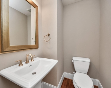 1617 W 23rd Street - Photo Thumbnail 17