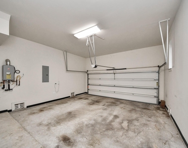 1617 W 23rd Street - Photo Thumbnail 25