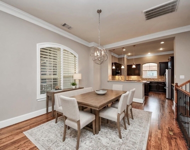 1617 W 23rd Street - Photo Thumbnail 13