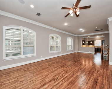 1617 W 23rd Street - Photo Thumbnail 14