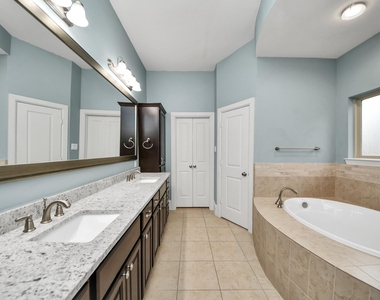1617 W 23rd Street - Photo Thumbnail 20