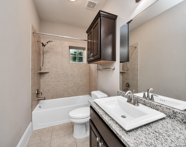 1617 W 23rd Street - Photo Thumbnail 6