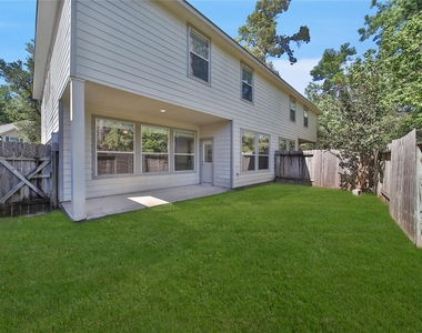 111 W Burberry Circle - Photo Thumbnail 31