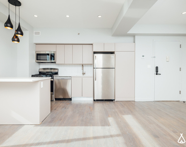 594 Bushwick Ave - Photo Thumbnail 15
