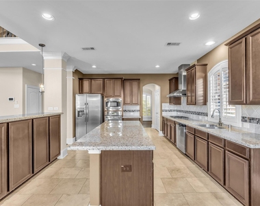 29011 Comal Karst Drive - Photo Thumbnail 17