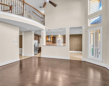 29011 Comal Karst Drive - Photo Thumbnail 13
