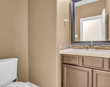 29011 Comal Karst Drive - Photo Thumbnail 14