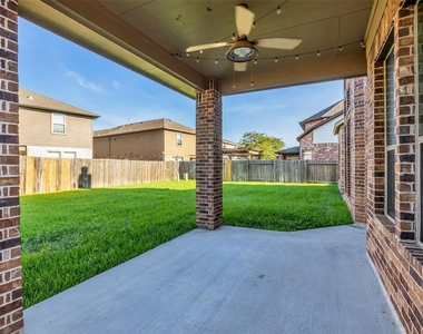 29011 Comal Karst Drive - Photo Thumbnail 33