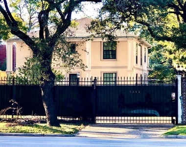 7312 Main Street - Photo Thumbnail 14