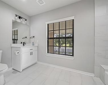 7312 Main Street - Photo Thumbnail 5