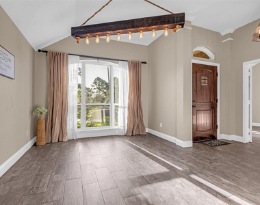 11506 Faulkey Gully Circle - Photo Thumbnail 8