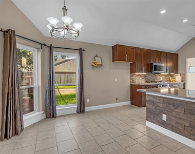 11506 Faulkey Gully Circle - Photo Thumbnail 10