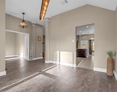 11506 Faulkey Gully Circle - Photo Thumbnail 6