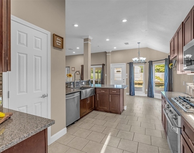 11506 Faulkey Gully Circle - Photo Thumbnail 13