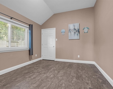 11506 Faulkey Gully Circle - Photo Thumbnail 24